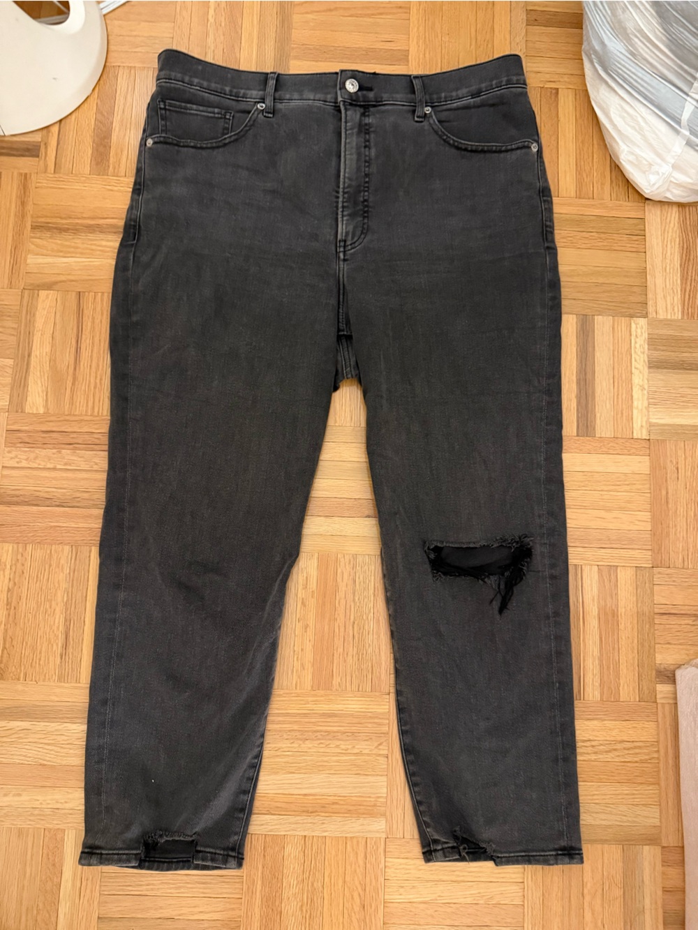 Express Black Boyfriend Jeans with Knee Rip